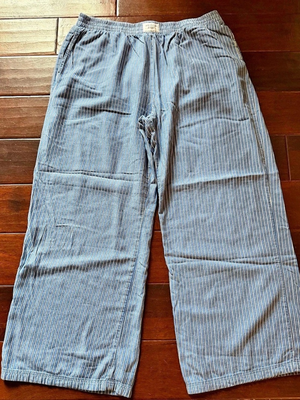 Women’s American Eagle AE Striped Woven Wide-Leg PJ Pant Blue & White sz Lg